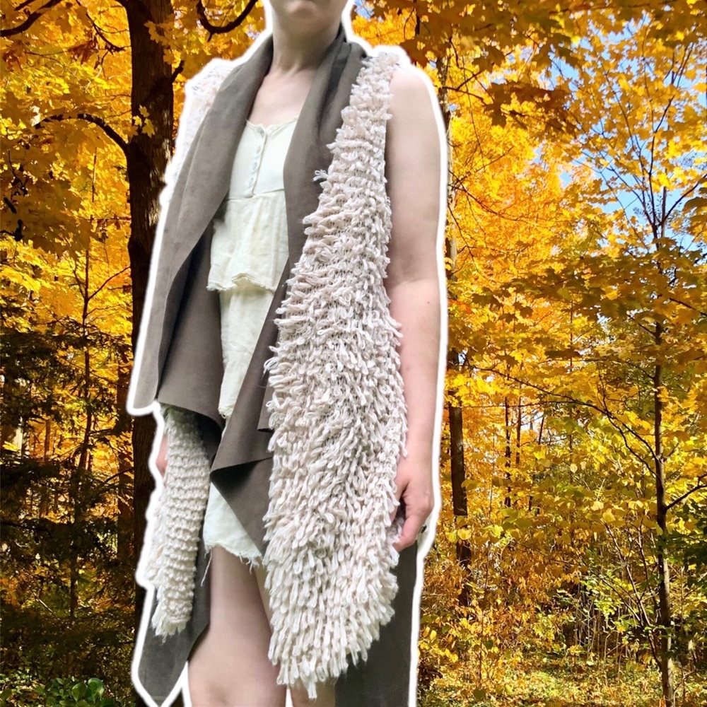 Chunky Angora Blend Loopy Knitted Cozy Vest, Size M